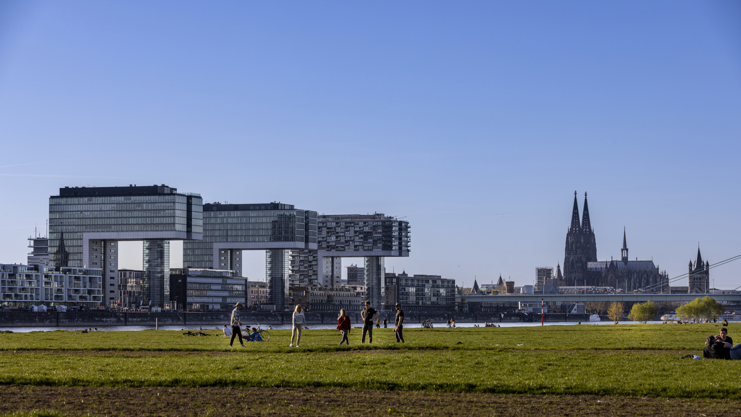 Photovoltaik Anbieter Köln_Solarnia